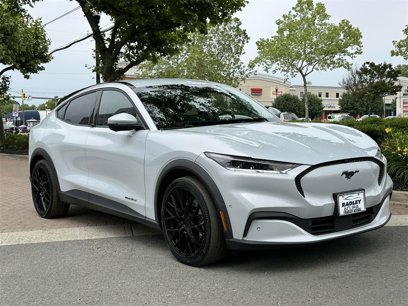 Used 2021 Ford Mustang Mach-E Select w/ Comfort/Technology Package