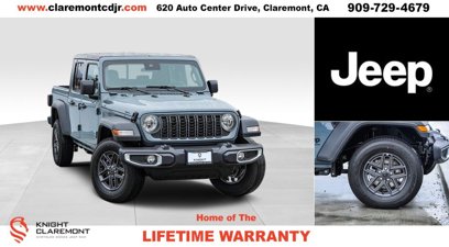 New 2025 Jeep Gladiator Sport