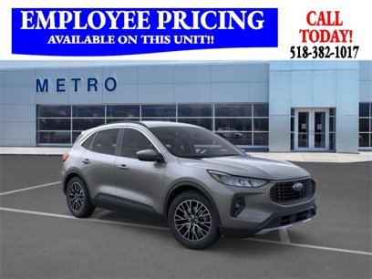 New 2025 Ford Escape SE