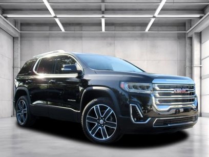 Used 2023 GMC Acadia SLT w/ Preferred Package