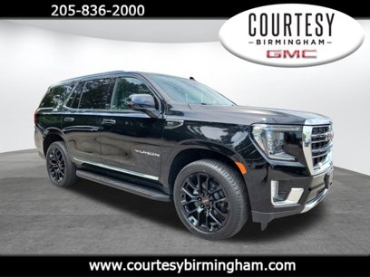 Used 2022 GMC Yukon SLT w/ SLT Premium Package