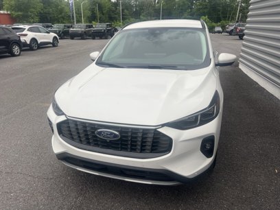 Used 2024 Ford Escape Platinum