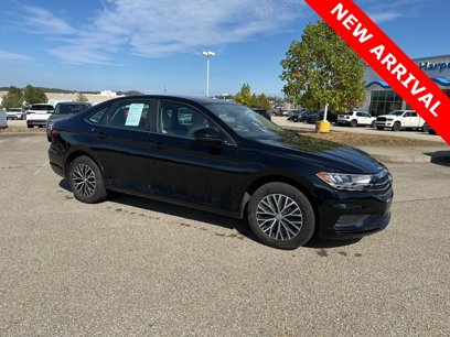 Used 2020 Volkswagen Jetta SE w/ SE Cold Weather Package
