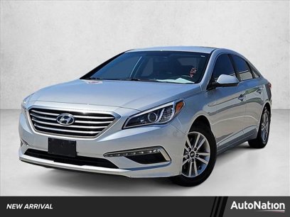 Used 2015 Hyundai Sonata SE w/ Option Group 09