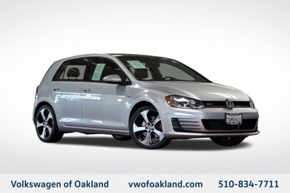 Used 2016 Volkswagen GTI SE