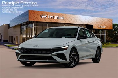 New 2025 Hyundai Elantra SEL w/ Cargo Package