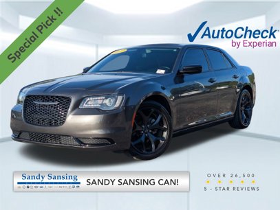 Used 2022 Chrysler 300 Touring w/ Sport Appearance Package