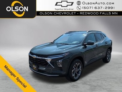New 2025 Chevrolet Trax LT w/ Driver Confidence Package