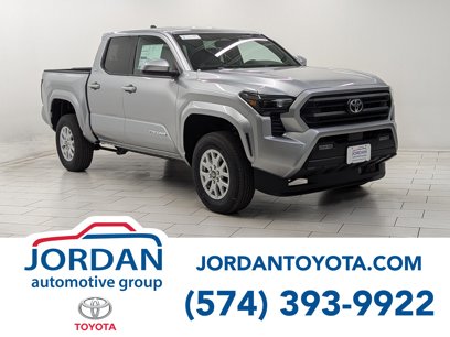 New 2025 Toyota Tacoma SR