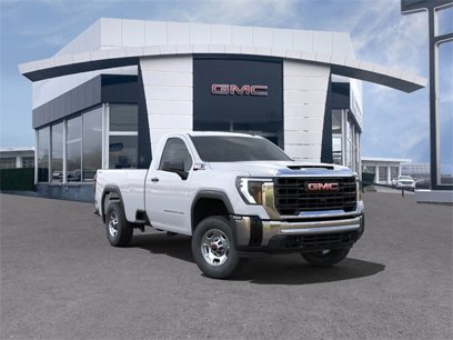 New 2024 GMC Sierra 2500 Pro w/ Convenience Package