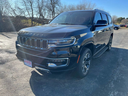 New 2024 Jeep Wagoneer Series III w/ Flexible Seating Group