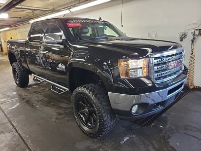Used 2014 GMC Sierra 2500 SLE w/ SLE Preferred Package