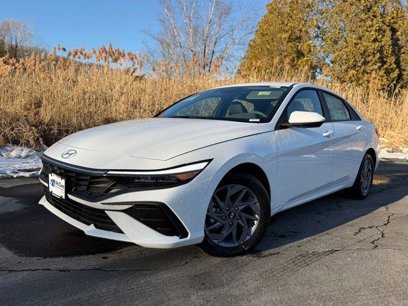New 2025 Hyundai Elantra Blue