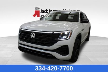 New 2025 Volkswagen Atlas Cross Sport SEL R-Line