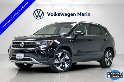 Certified 2024 Volkswagen Taos SE w/ Panoramic Sunroof Package