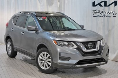 Used 2018 Nissan Rogue SV w/ Sun & Sound Touring Package