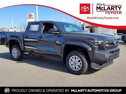 New 2024 Toyota Tacoma SR