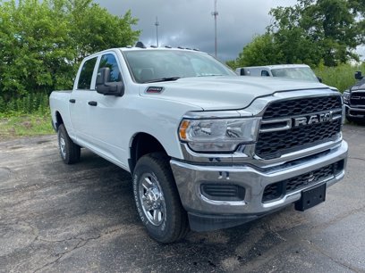 New 2024 RAM 2500 Tradesman w/ Chrome Appearance Group