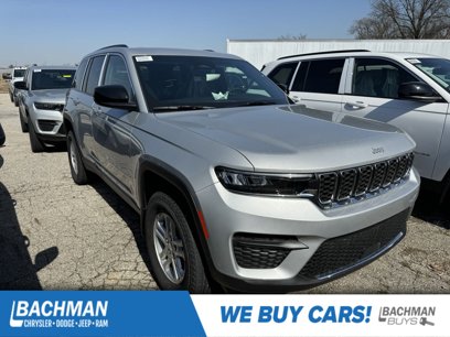 New 2024 Jeep Grand Cherokee Laredo w/ MOPAR Finishing Package