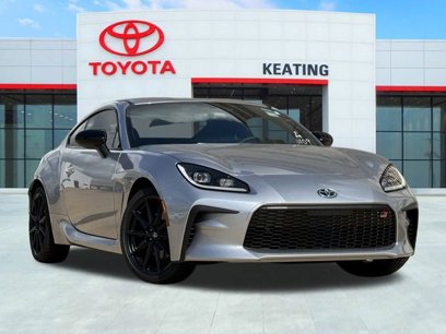 New 2025 Toyota GR86 Premium