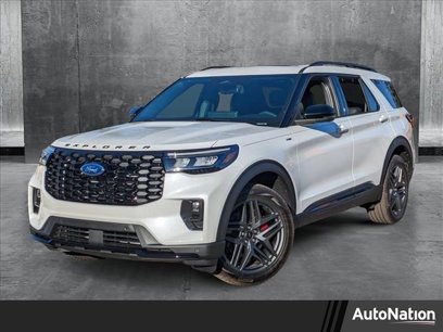 New 2025 Ford Explorer ST-Line w/ Premium Package