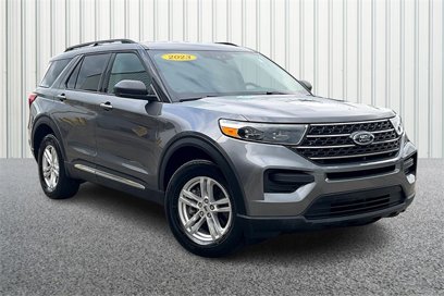 Used 2023 Ford Explorer XLT