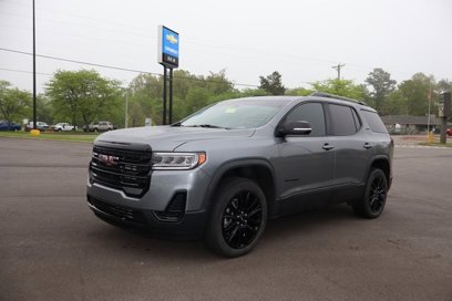 Used 2022 GMC Acadia SLE w/ Driver Convenience Package