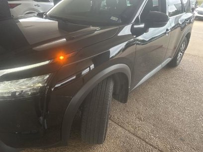 Certified 2024 Nissan Pathfinder SL