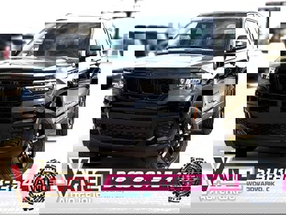 New 2025 Jeep Grand Cherokee L Altitude