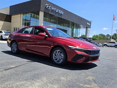 New 2025 Hyundai Elantra Blue