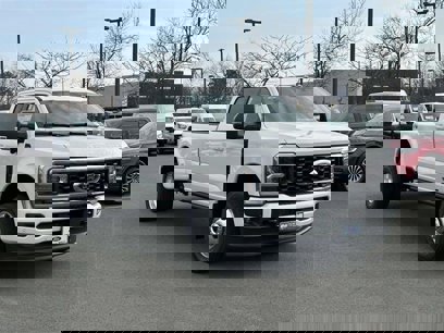 New 2025 Ford F350 XL