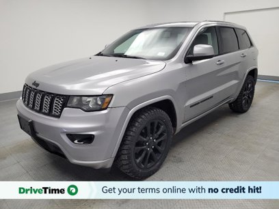 Used 2017 Jeep Grand Cherokee Altitude