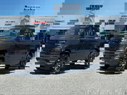 New 2025 RAM 1500 4x4 Crew Cab