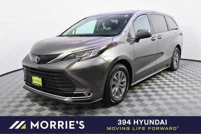 Used 2023 Toyota Sienna XLE