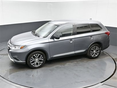 Used 2018 Mitsubishi Outlander ES