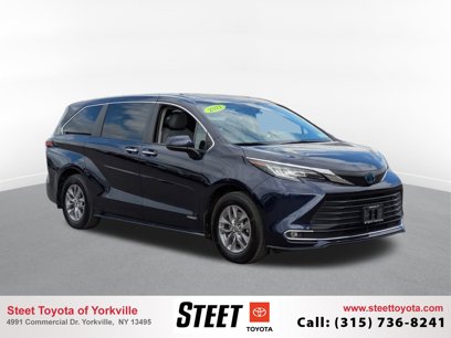 Used 2021 Toyota Sienna XLE