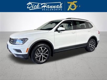 Used 2021 Volkswagen Tiguan SE w/ Panoramic Sunroof Package