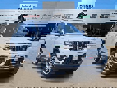 New 2025 Jeep Grand Cherokee Laredo X