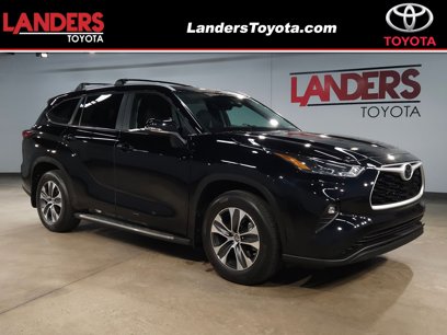 Used 2024 Toyota Highlander XLE