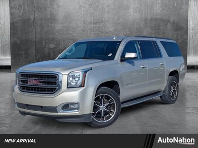Used 2017 GMC Yukon XL SLT