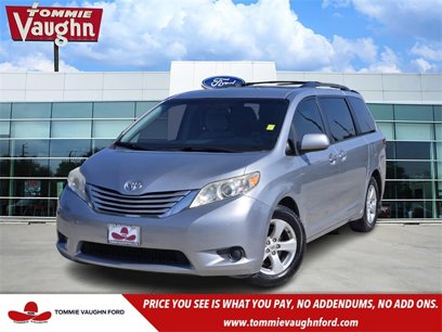 Used 2015 Toyota Sienna LE