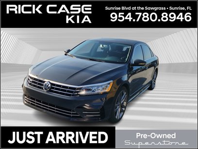 Used 2016 Volkswagen Passat 1.8T R-Line w/ R-Line Lighting Package