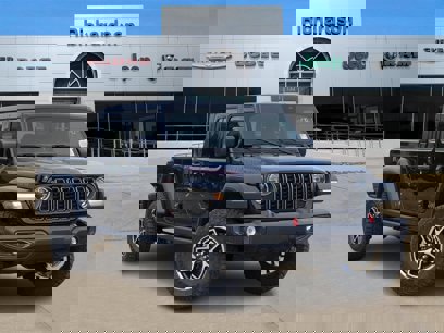 New 2025 Jeep Gladiator Rubicon w/ Convenience Group