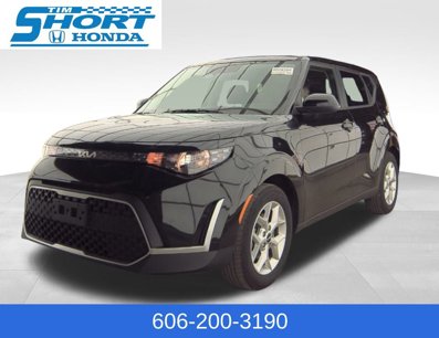 Used 2024 Kia Soul LX w/ Option Group 015