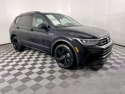 Used 2023 Volkswagen Tiguan SE R-Line