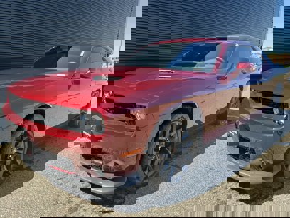 Used 2022 Dodge Challenger SXT w/ Driver Convenience Group