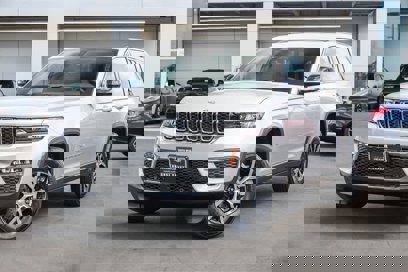 New 2025 Jeep Grand Cherokee Limited