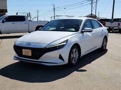 Used 2021 Hyundai Elantra SE