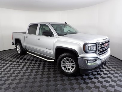 Used 2016 RAM 2500 Tradesman w/ Chrome Appearance Group