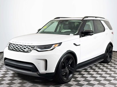 New 2025 Land Rover Discovery S